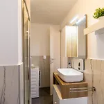 Golden - Luxury ☆☆☆☆☆ - 100m From The * バヴェーノ