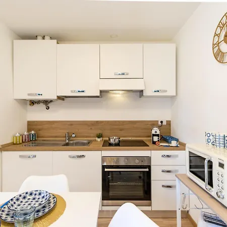 Golden - Luxury ☆☆☆☆☆ - 100m From The *