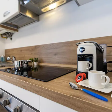 Golden - Luxury ☆☆☆☆☆ - 100m From The Apartment