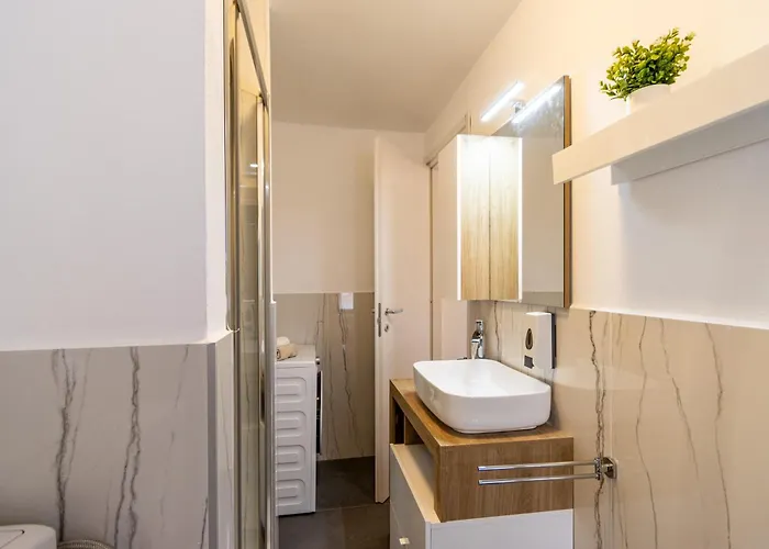 Golden - Luxury ☆☆☆☆☆ - 100m From The * Baveno