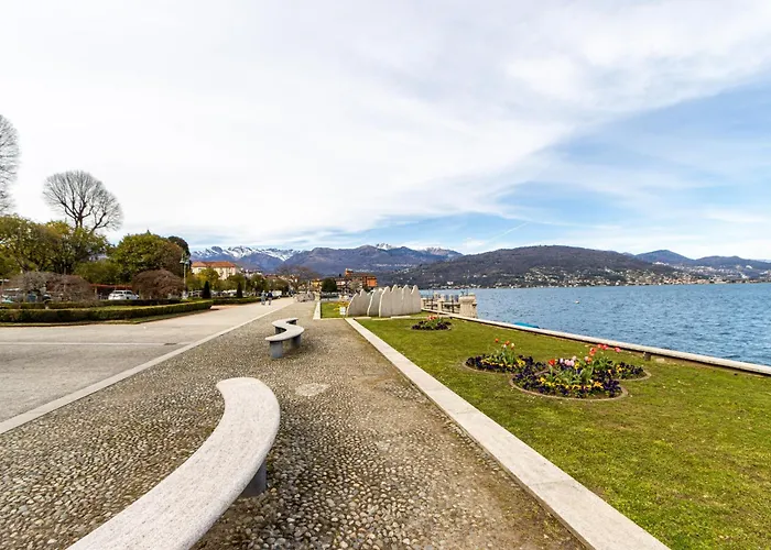 Golden - Luxury ☆☆☆☆☆ - 100m From The Lägenhet Baveno